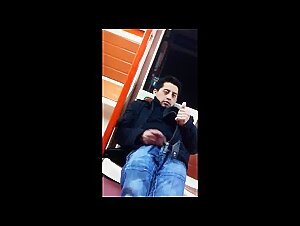 Thumb 7